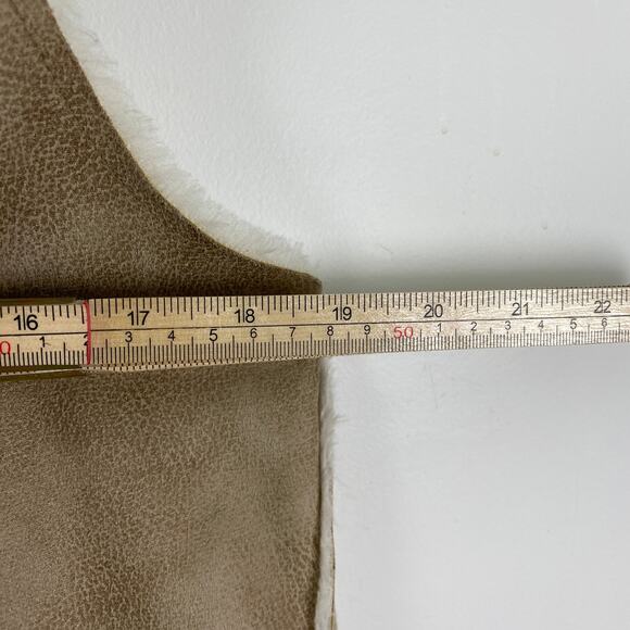 COZYCORE Faux Fur Shearling-Style Vest – Soft Neutral Layer – Women’s L - Picture 6 of 7